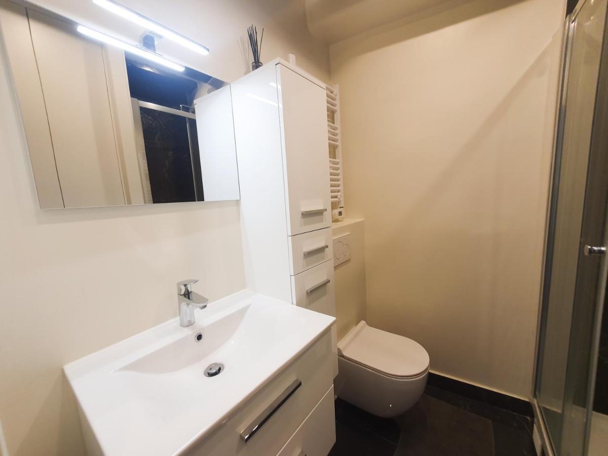 Exigehome-Grand Studio En Centre Ville - 300 M Du Rer A Saint-Germain-en-Laye Extérieur photo